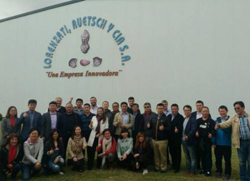 Empresarios chinos acordaron importantes compras de maní