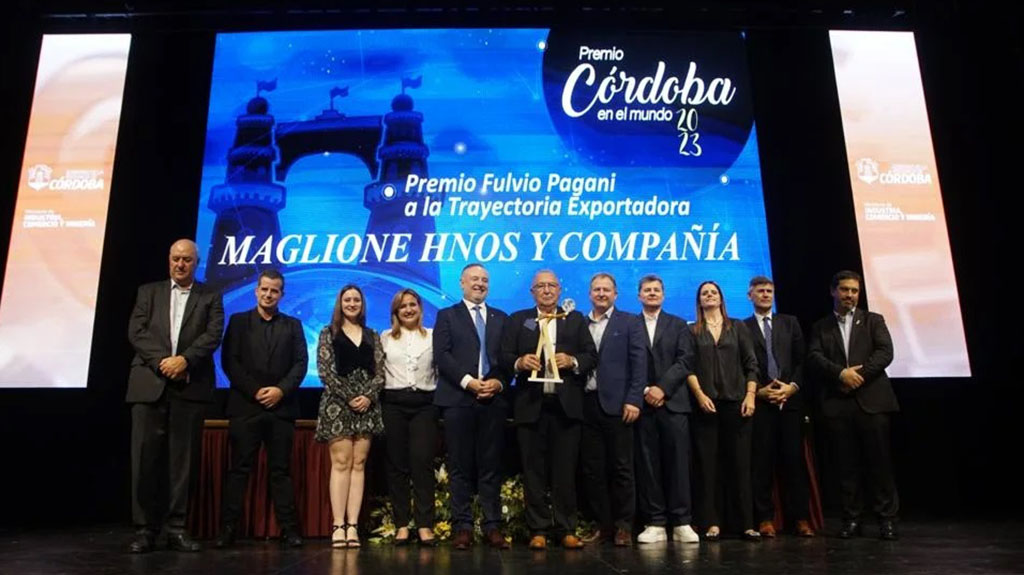 Empresas maniseras y mecánico-agrícolas recibieron premios en el Día de la Industria